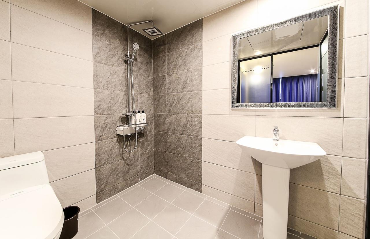 Carino Hotel Busan Extérieur photo